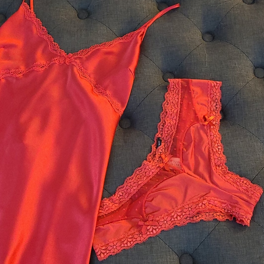 Victoria's Secret 3pc Slip Dress & Robe SZM NWT - Picture 13 of 14
